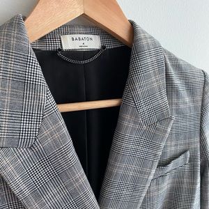 Aritzia Babaton blazer